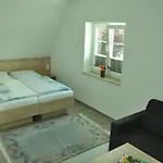 韦斯特库格兰德–古特酒店 万德拉普