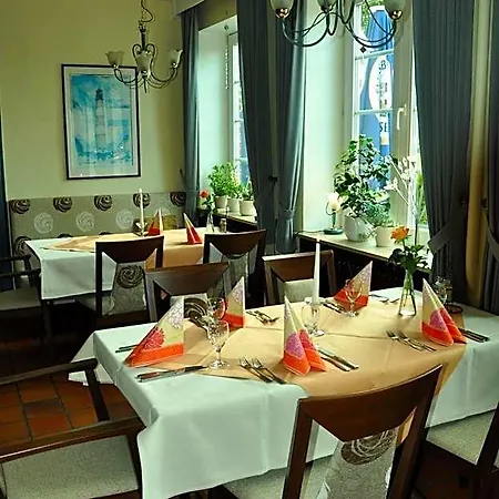 Land-gut-hotel Westerkrug Отель Wanderup