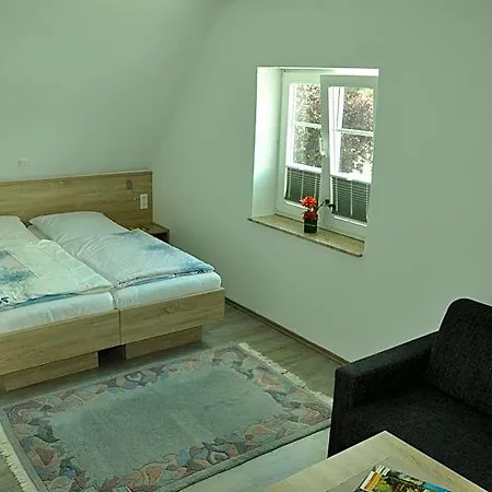 Отель Land-gut-hotel Westerkrug Wanderup