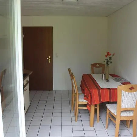 Отель Land-gut-hotel Westerkrug 3*
