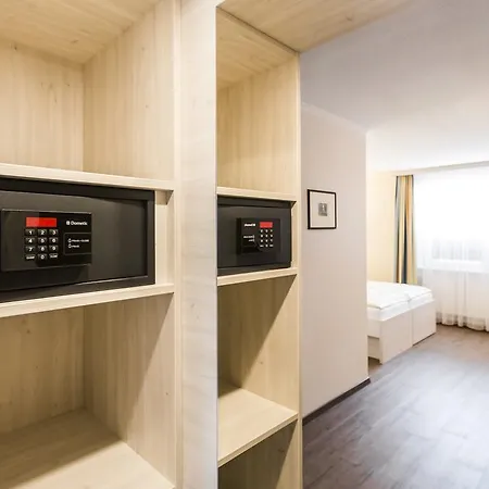 Land-gut-hotel Westerkrug Hotel 3*