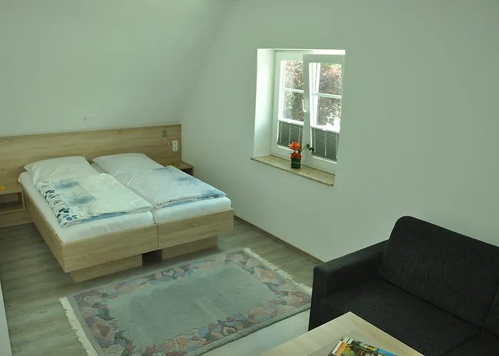 韦斯特库格兰德–古特酒店 万德拉普